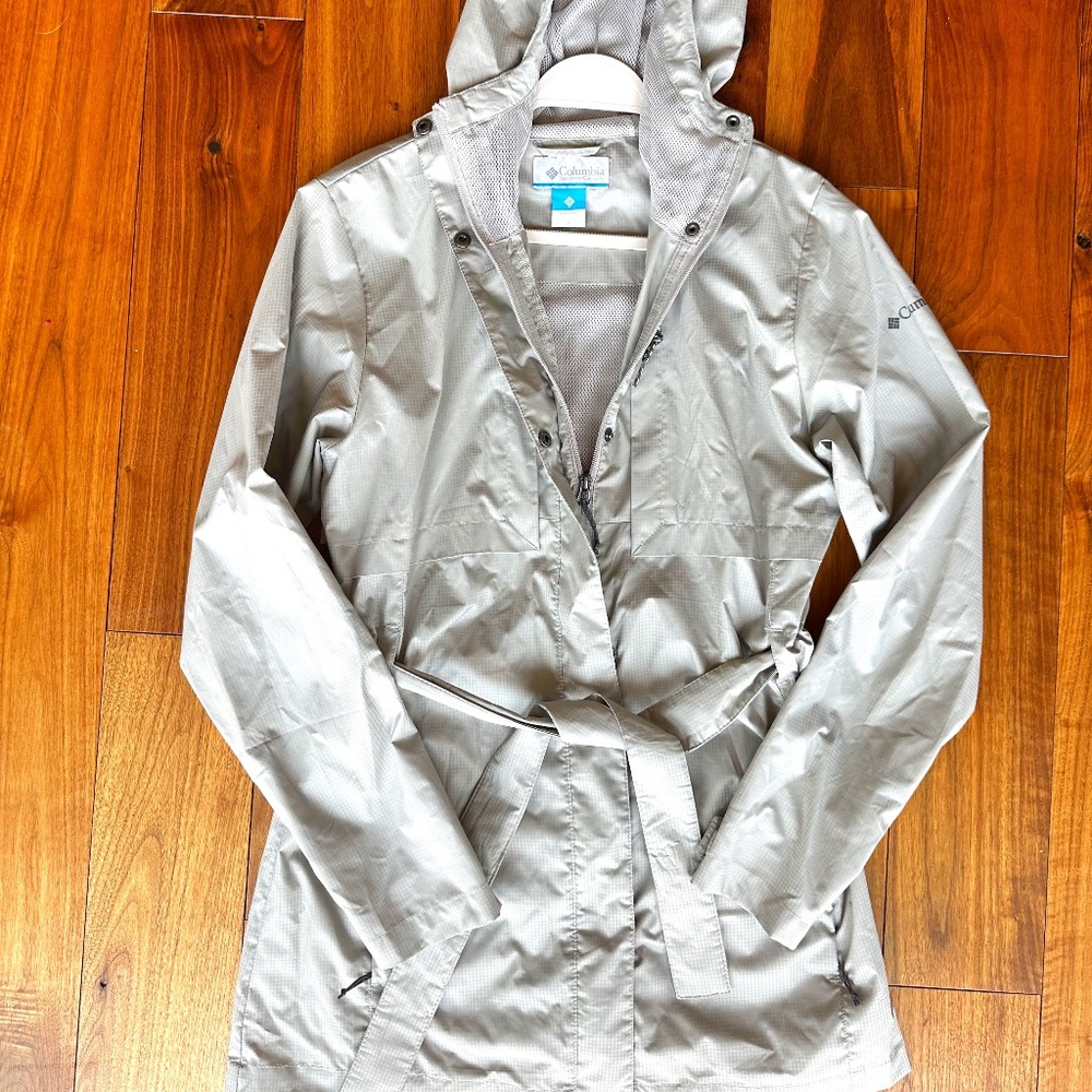 Gray Columbia Rain Coat Size M